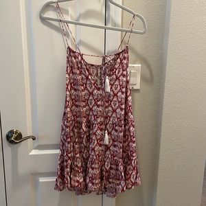 2Bella tie top! Fun to wear with jeans or shorts.